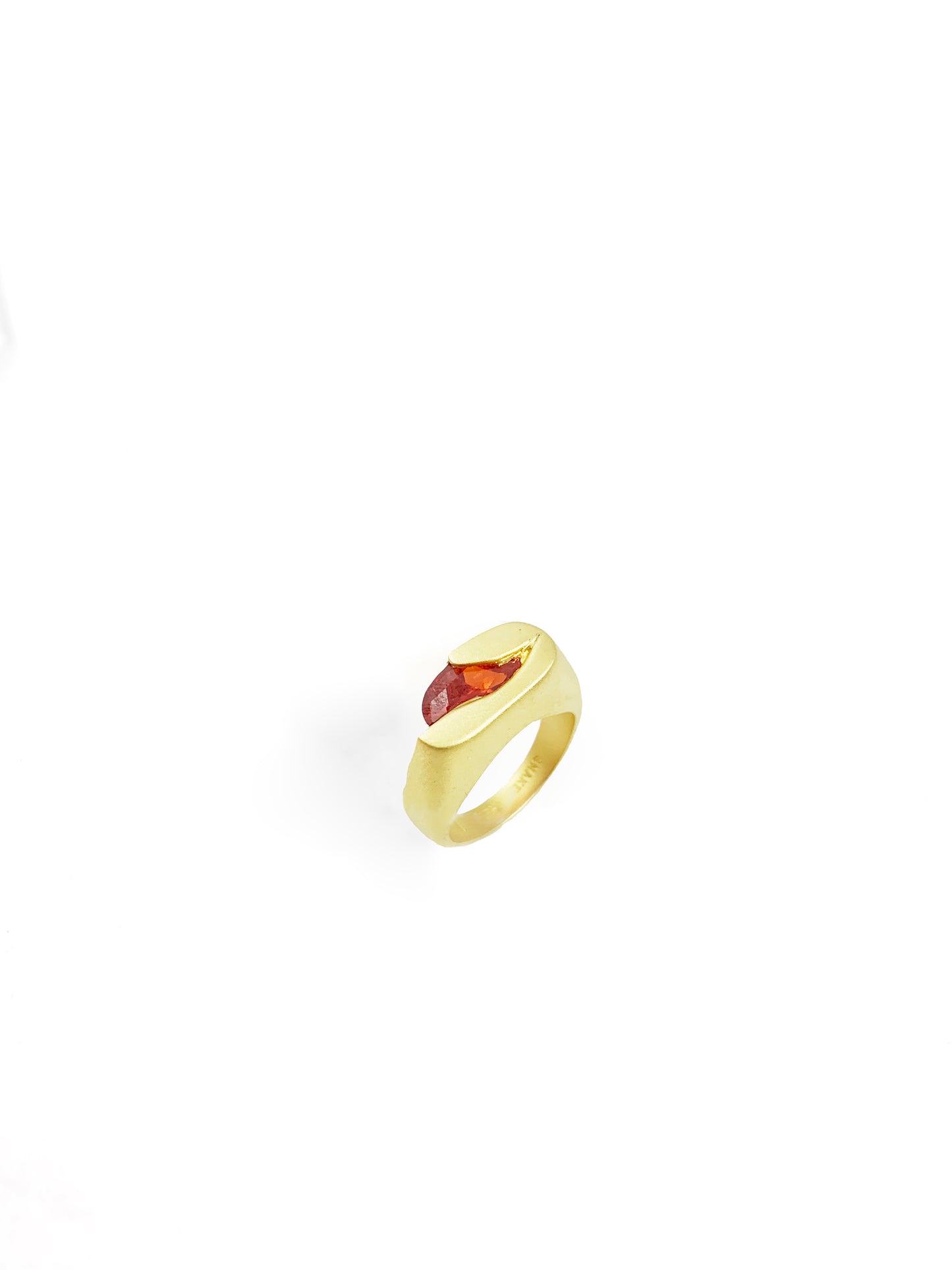 RED STONE IN BROKEN BRICK - 14k gold pinky ring