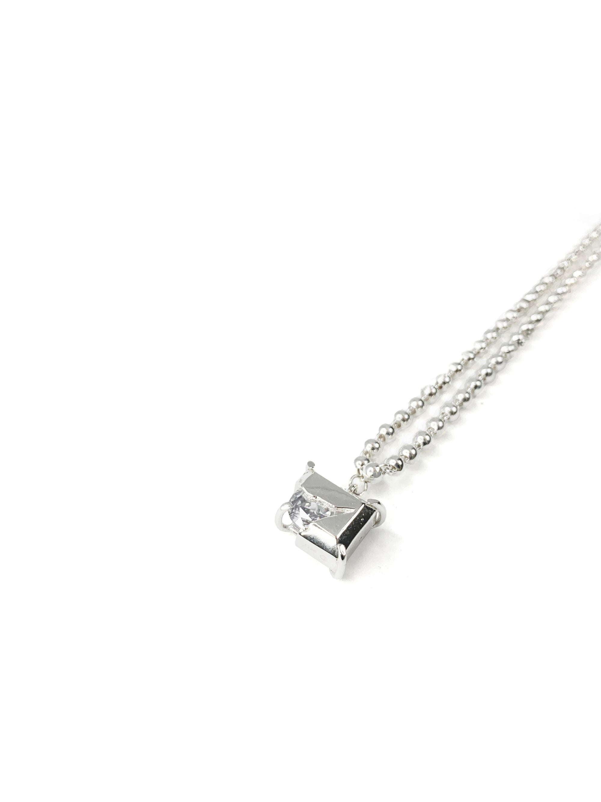 WHITE STONE IN THE SQUARE NECKLACE I